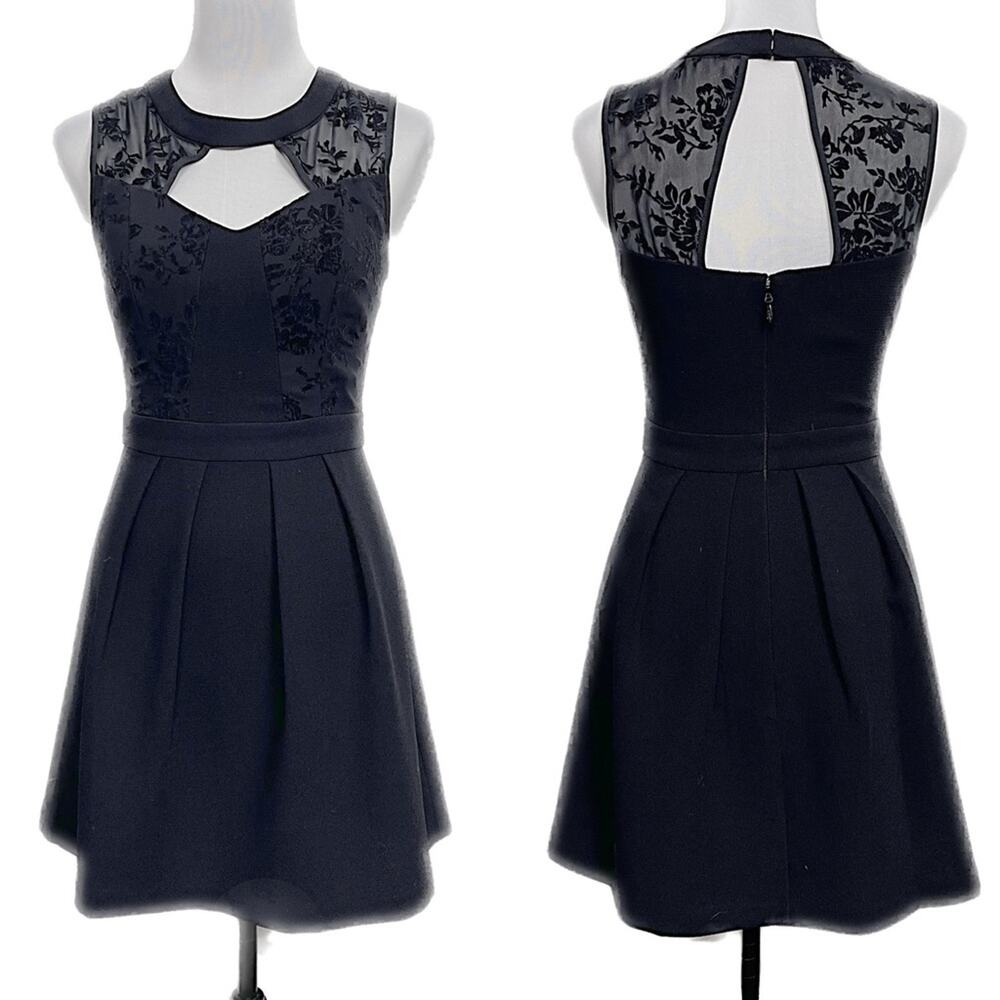 EUC - BCBG Double Keyhole Fit and Flare Mini Dress
